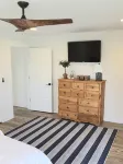Tim's Ford Lakefront Home - 무료 와이파이