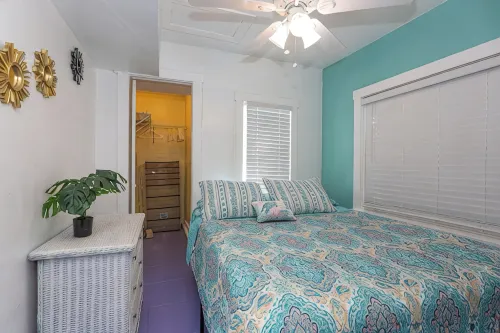 LW Historic District. 1.5 mi to Beach. Pet Friendly! - 2つ星