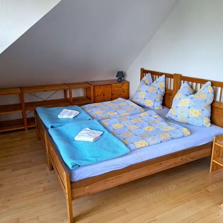 Geräumige Ferienwohnung "dresdner Stadt-terrasse" für 5 Erw., Kinder Willkommen