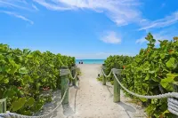 Modern Coastal Charm • Near Ami Beach-Img Academy - บังกะโล