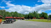 Abbot Trailside Lodging - homestay