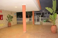 Apartamentos Callaomar - 2-Star