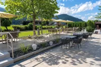 Geniesserhotel Alpin Gmbh - parking