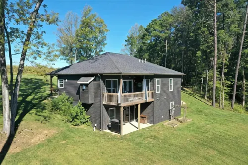Secluded home near Patoka Lake & French Lick. Nature Lover's Dream - 3-Star
