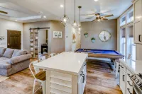 !!!NEW HOME AMAZING RIVER VIEWS!!!EXPERIENCED HOST PRIVATE BEACH & LAUNCH RAMP - 3 stjerner