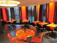 B&B HOME Lyon Centre Berthelot Отели рядом с достопримечательностью «07. Жерлан»