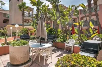 Outdoor Retreat with Panoramic Ocean Vistas, Sunrises, and Sunsets. - 3-Star