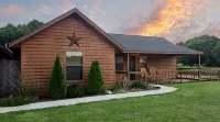 Star Valley cozy log cabin close to the Chickasaw National and Turner Falls Park - Alppimaja