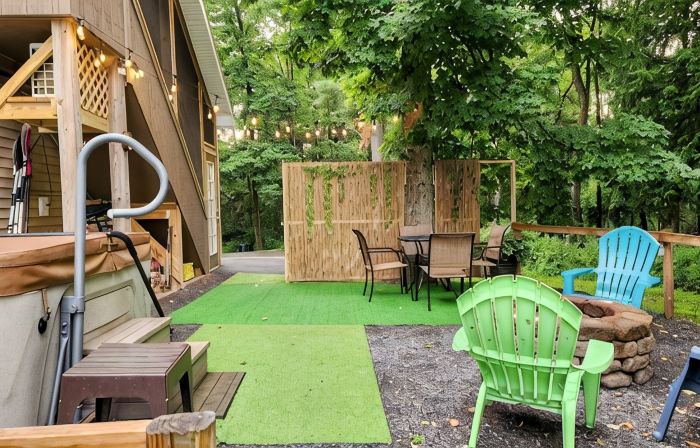 Beth's Place II - On The River - Hot Tub & New Pickleball Court! You'll love it!