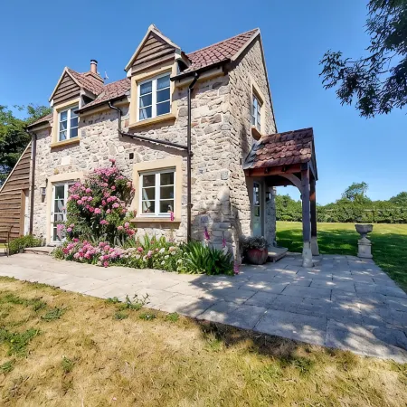 Peaceful, scenic,cosy cottage near Wells and Frome