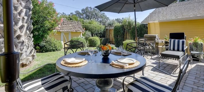 Sonoma Sunshine, by Vinifera Homes Hotels in Sonoma