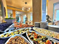 Hotel Ambra - Fronte Mare - Vicinissimi Al Centro - Frühstück