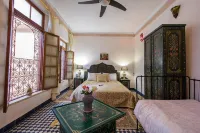 Riad Dar Bab Guissa - Mountain View
