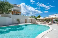 Serenity Hill - Pool