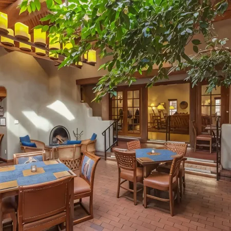 Inn on the Alameda