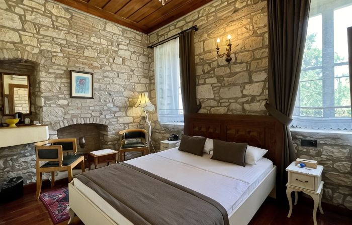 Urla Taş Konak Otel