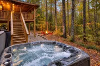 Dog-Friendly Cabin in Appalachian Mountains! -Near at, Firepit, with Hot Tub! - Feriehus