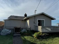 NEW LISTING! Fantasea! Enjoy dramatic crashing waves, fireplace, dog friendly! - Wifi