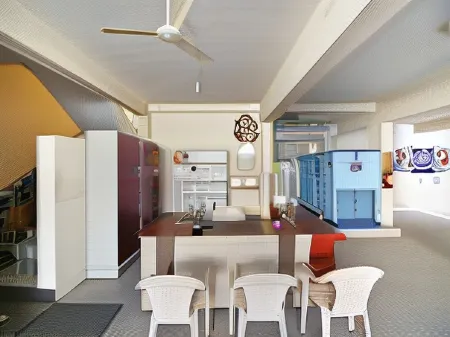 Avinashi Suites