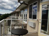 Ciliegia Villa Hotels in Regional District of Okanagan-Similkameen