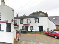 The Village Inn Hotel di Biggar