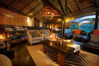 Safari Lodge - Amakhala Game Reserve Hotels in Kirkwood