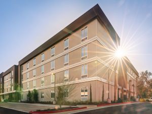 Home2 Suites by Hilton Temecula