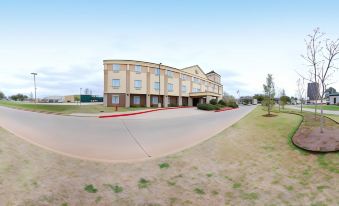 Comfort Inn at Northwest Expressway