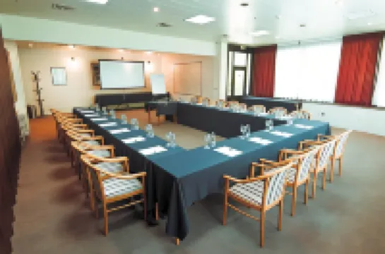 호텔 그랜드 사라예보