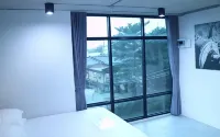 M1 Hotel Hotels in Phra Phrom