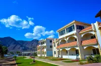 Sandy Beach Hotel & Resort Hotel di Khor Fakkan