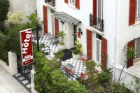 Hôtel Cecil - Boutique hôtel Hotels near Juan les Pins Train Station