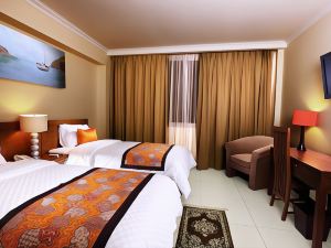 Dermaga Keluarga Hotel