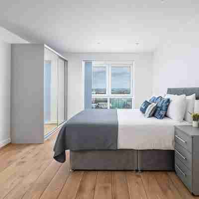 "skyvillion-Apartments Near River Thames Excel & O2 Woolwich" Rooms