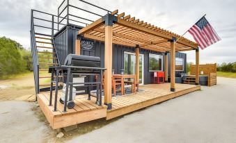 Remote Strawn Container Home with Hot Tub!