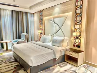 Mirnian Hotel