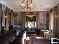 Hartford House Hotels in Indlovu DC