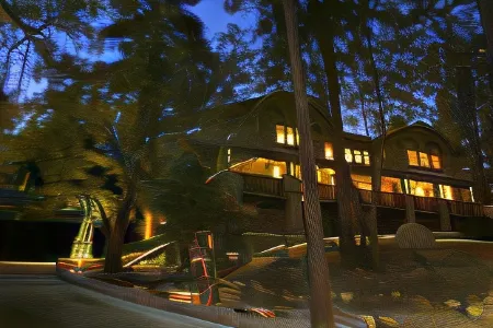 The Grand Idyllwild Lodge
