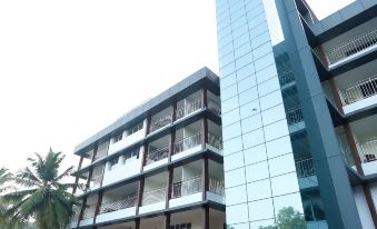 Luxora Hotel and Spa - Housity