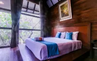 BeeJay Bakau Resort Hotel dekat Bee Jay Indra Loka