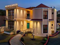 The Royal Riviera Resort & Stay Hotels in der Nähe von Bhid Gate, Bhid Nako