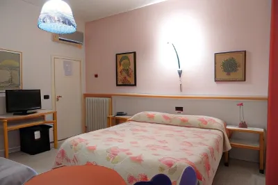 Hotel Il Falchetto Buti otelleri