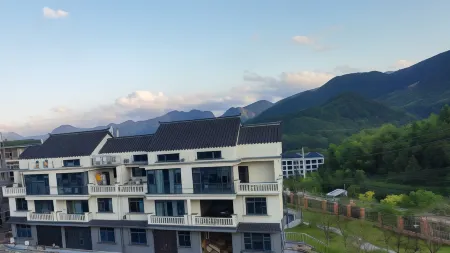 Bridge View Homestay Отели рядом с достопримечательностью «Beijian Bridge»