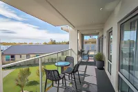 Coastal Ridge Apartments - balcony