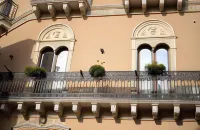 Cento Tari' Guest House