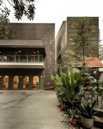 The House Tour Downtown Отели в г. Bandung Wetan