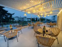Niso Skiathos Hotels in Skiathos