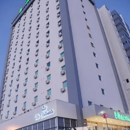 Dubai Suites