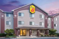 Super 8 by Wyndham Lynchburg VA