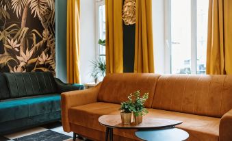 Jungle Apartments - Housity